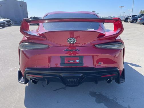 2023 Toyota GR Supra 2.0