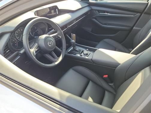 2026 Mazda Mazda3 FWD w/Preferred Package