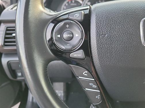 2017 Honda Accord EX-L w/Navigation & Honda Sensing