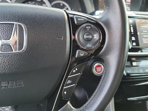 2017 Honda Accord EX-L w/Navigation & Honda Sensing