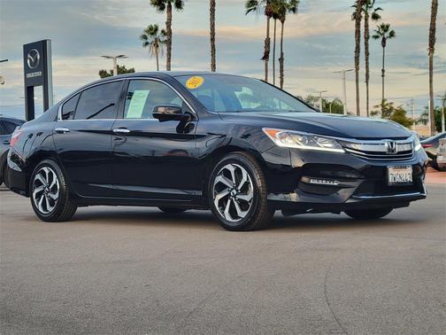 2017 Honda Accord EX-L w/Navigation & Honda Sensing