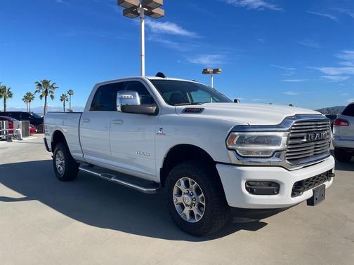 2024 RAM 2500 Laramie Crew Cab 4x4 6'4' Box