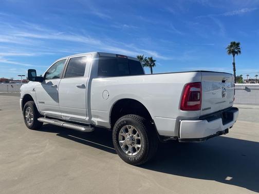 2024 RAM 2500 Laramie Crew Cab 4x4 6'4' Box