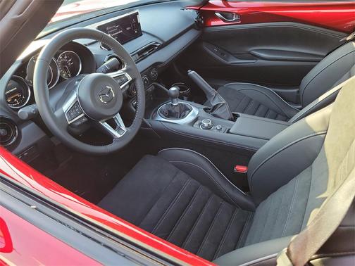 2025 Mazda MX-5 Miata RF Club