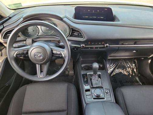 Snowflake White Pearl Mica 2024 Mazda CX-30 2.5 S