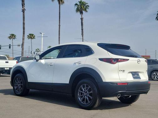 Snowflake White Pearl Mica 2024 Mazda CX-30 2.5 S