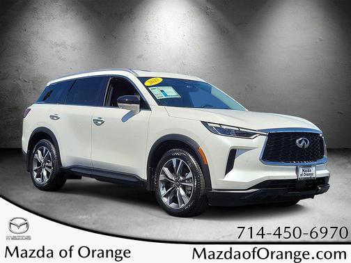 Majestic White 2023 INFINITI QX60 Luxe