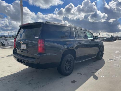 2019 Chevrolet Suburban LT