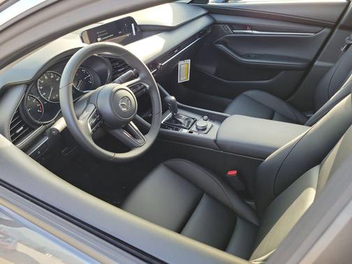 2026 Mazda Mazda3 FWD w/Preferred Package