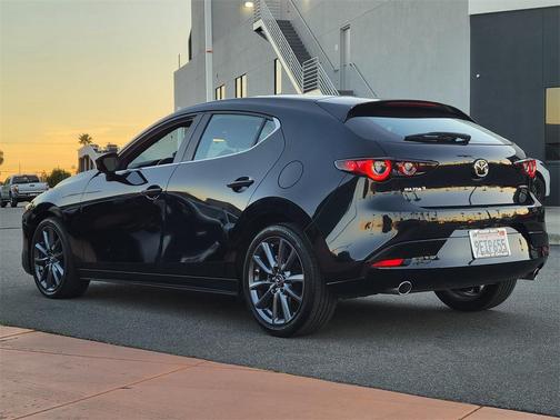 2023 Mazda Mazda3 2.5 S Select