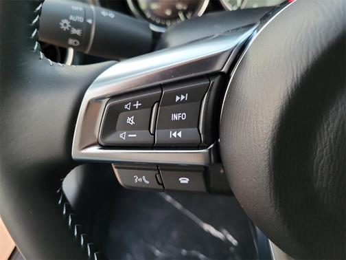 2025 Mazda MX-5 Miata RF Grand Touring