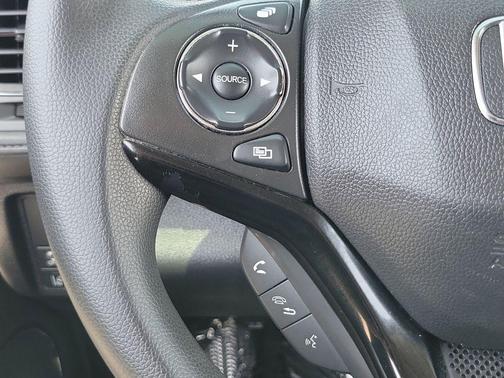 Lunar Silver Metallic 2019 Honda HR-V EX