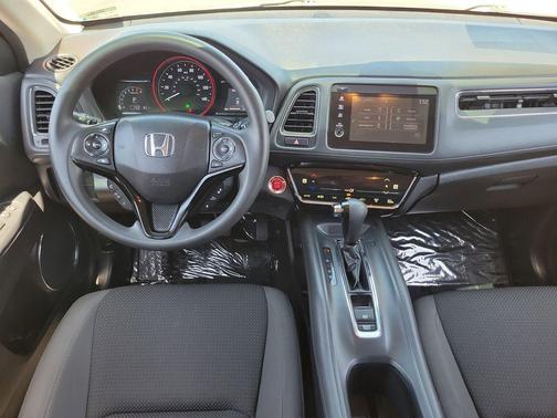 Lunar Silver Metallic 2019 Honda HR-V EX