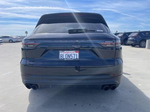 2019 Porsche Cayenne Cayenne