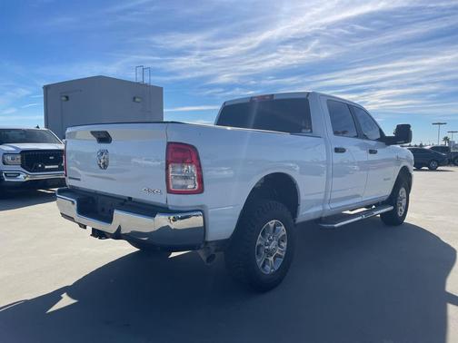 2023 RAM 2500 Big Horn Crew Cab 4x4 6'4' Box