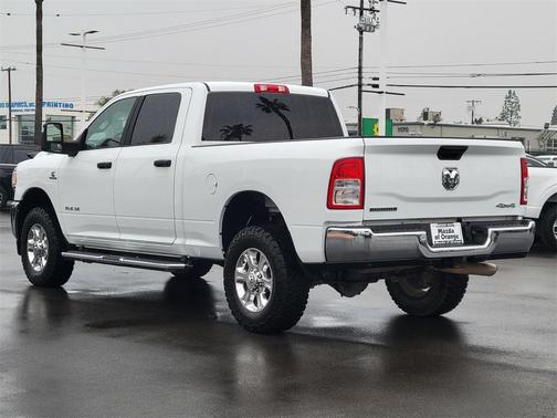 2023 RAM 2500 Big Horn Crew Cab 4x4 6'4' Box