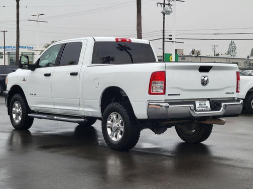 2023 RAM 2500 Big Horn Crew Cab 4x4 6'4' Box