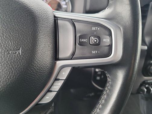 2023 RAM 2500 Big Horn Crew Cab 4x4 6'4' Box