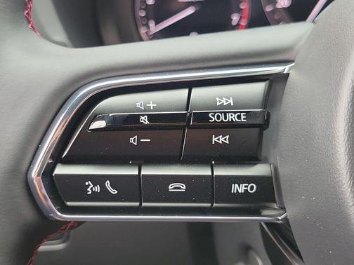 Jet Black Mica 2026 Mazda CX-70 3.3 Turbo S Premium