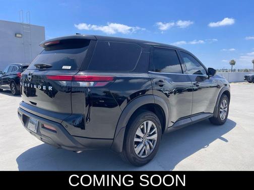 Super Black 2025 Nissan Pathfinder S FWD