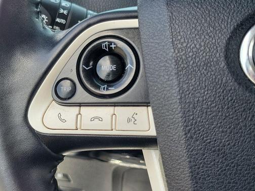 Blizzard Pearl 2019 Toyota Prius Prime Advanced