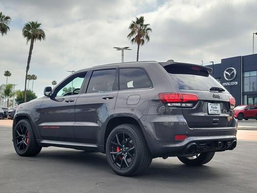 Granite Crystal Metallic Clearcoat 2020 Jeep Grand Cherokee SRT