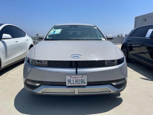 Cyber Gray 2024 Hyundai IONIQ 5 SEL
