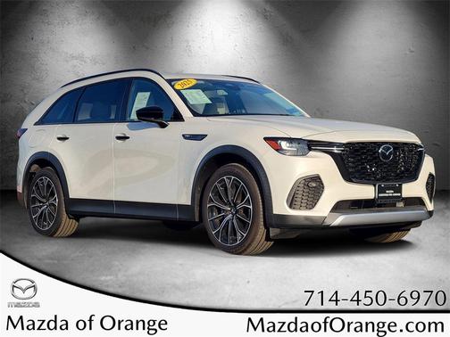 2025 Mazda CX-70 PHEV Premium Package