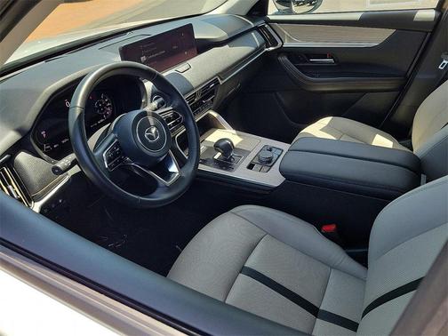 2025 Mazda CX-70 PHEV Premium Package