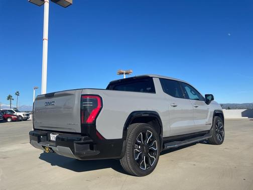 2025 GMC Sierra EV Max Range Denali