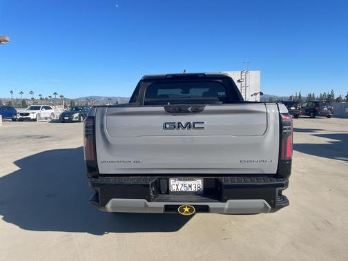 2025 GMC Sierra EV Max Range Denali