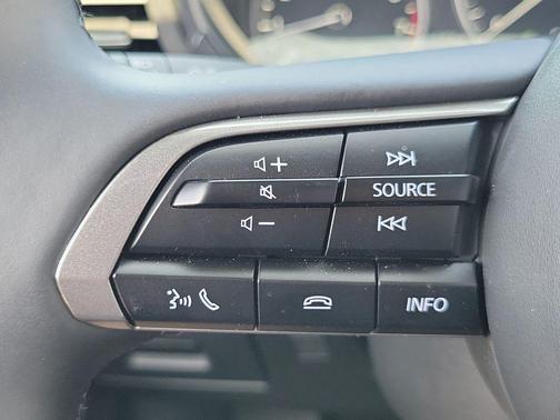 Snowflake White Pearl Mica 2026 Mazda Mazda3 FWD w/Preferred Package