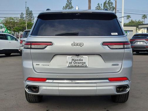 Silver Zynith 2022 Jeep Grand Cherokee L Overland