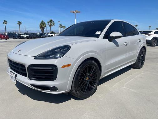 2021 Porsche Cayenne GTS