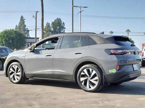 2023 Volkswagen ID.4 Pro