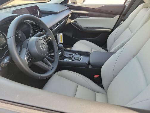 2026 Mazda Mazda3 FWD w/Preferred Package