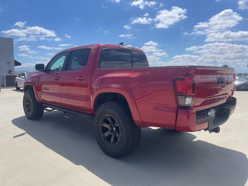 2018 Toyota Tacoma TRD Sport