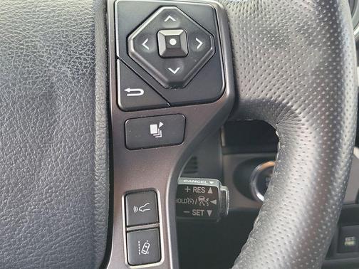 Barcelona Red Metallic 2018 Toyota Tacoma TRD Sport
