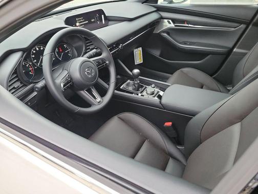 2026 Mazda Mazda3 FWD w/Premium Package