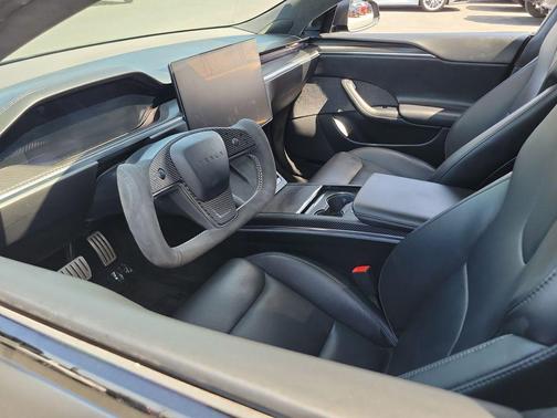 Solid Black 2021 Tesla Model S Plaid