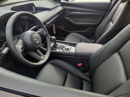 2026 Mazda Mazda3 FWD w/Preferred Package