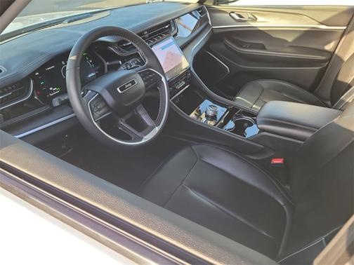 2023 Jeep Grand Cherokee 4xe Base