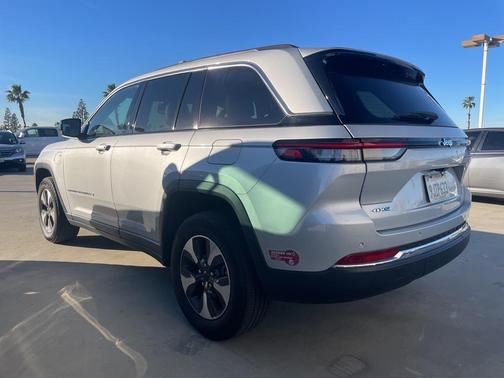 2023 Jeep Grand Cherokee 4xe Base