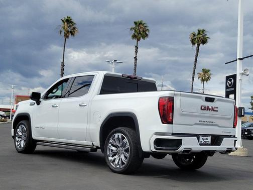 Summit White 2023 GMC Sierra 1500 Denali