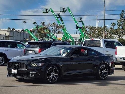 2017 Ford Mustang EcoBoost Premium