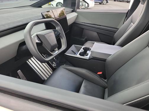 Stainless Steel 2024 Tesla Cybertruck Cyberbeast