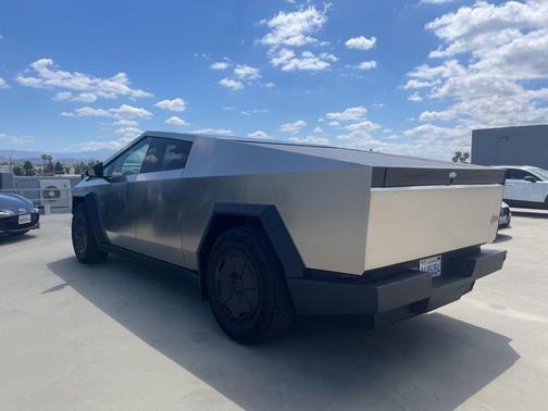 Stainless Steel 2024 Tesla Cybertruck Cyberbeast