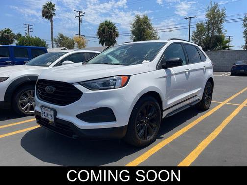 Oxford White 2022 Ford Edge SE