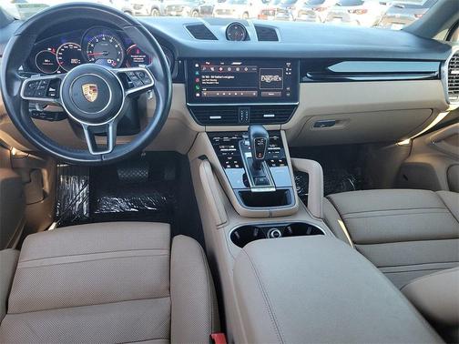 2022 Porsche Cayenne Cayenne