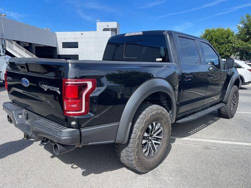2020 Ford F-150 Raptor
